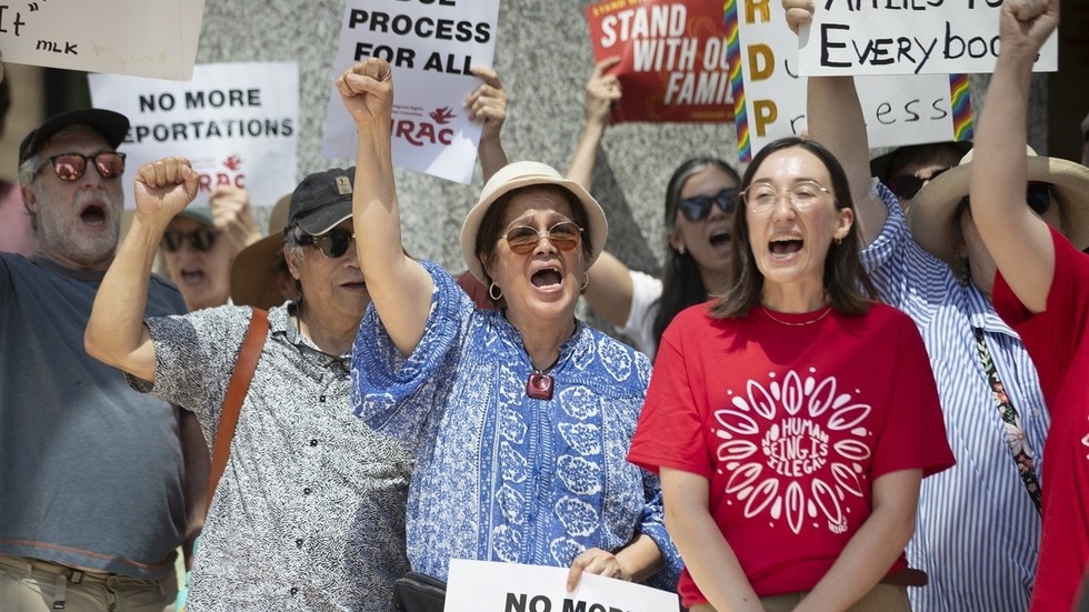 Rent-a-crowd CEO lifts lid on US protest industry's ‘dirty secrets'