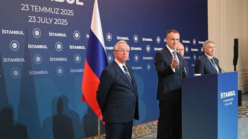 Russian negotiator names terms for Putin-Zelensky meeting