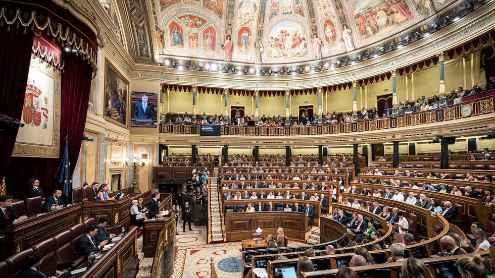 EU citizens see political corruption as the norm