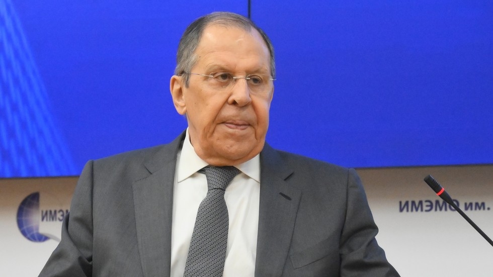 Russia alone against entire West for first time in history