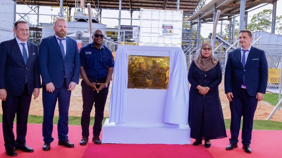 Russia launches pilot nuclear project in African state