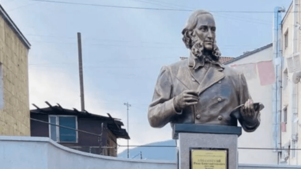 Azerbaijan's demolition of Aivazovsky monument is ‘unfriendly act'