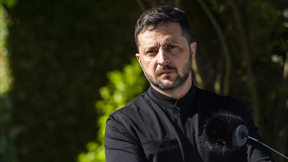Zelensky says ‘it's time to end the war'