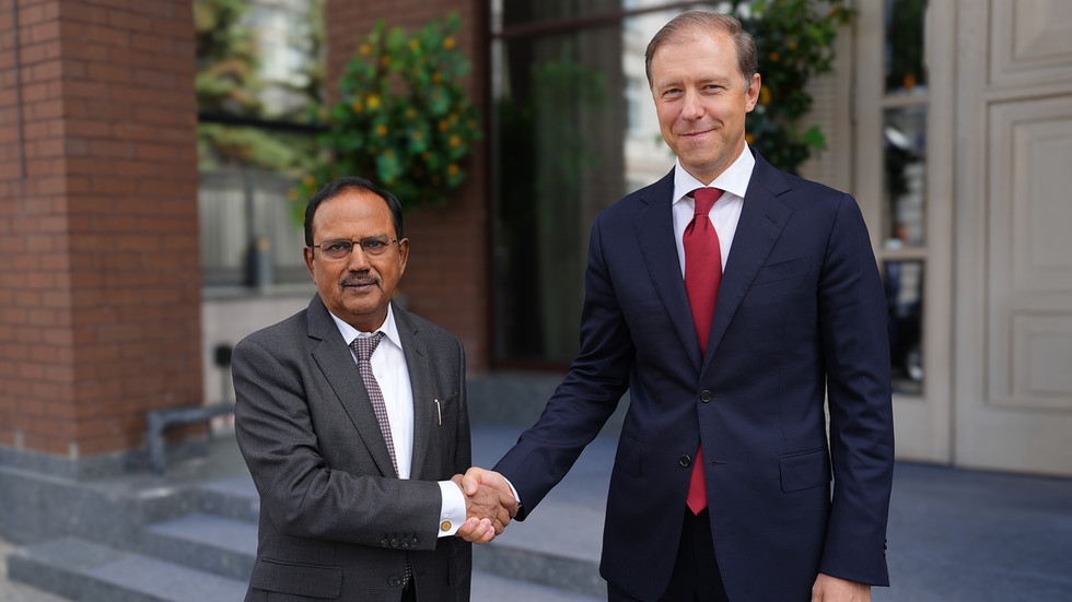 Top Modi adviser holds talks with Russian deputy PM