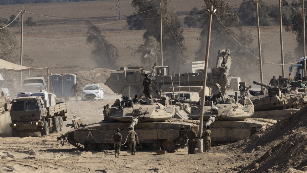 Israel's plan to occupy Gaza City sparks international condemnation and domestic protests