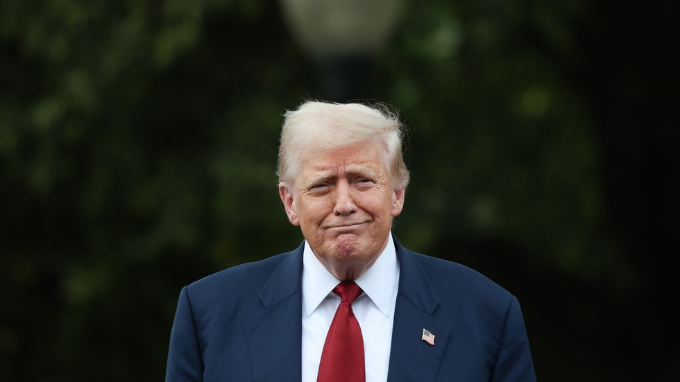 Trump has portraits of predecessors removed