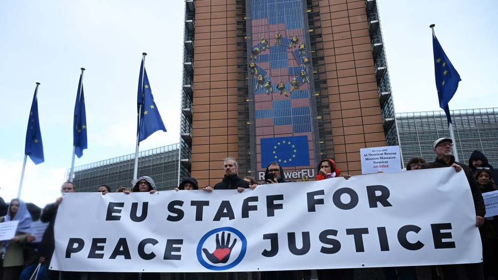 EU staff push back against Gaza policy