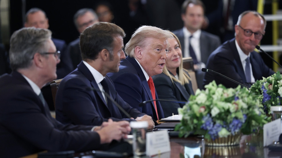 Kiev's backers fail to sway Trump on Russia