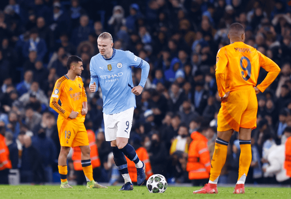 هالاند ودي بروين خارج تشكيلة مانشستر سيتي الأساسية لمواجهة ريال مدريد