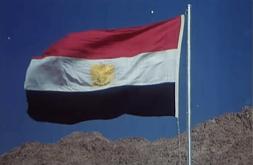 الجيش المصري يوجه رسالة جديدة بشأن سيناء في ذكرى انسحاب إسرائيل (فيديو)