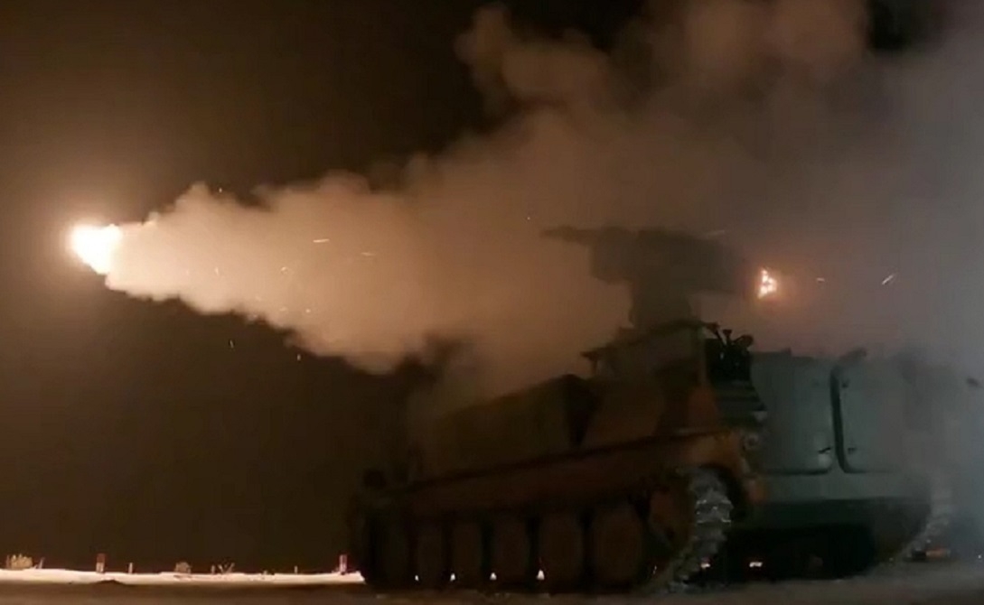 الدفاع الروسية: تدمير 11 صاروخا بينها "ستورم شادو" و23 زورقا مسيرا خلال صد هجوم أوكراني على القرم