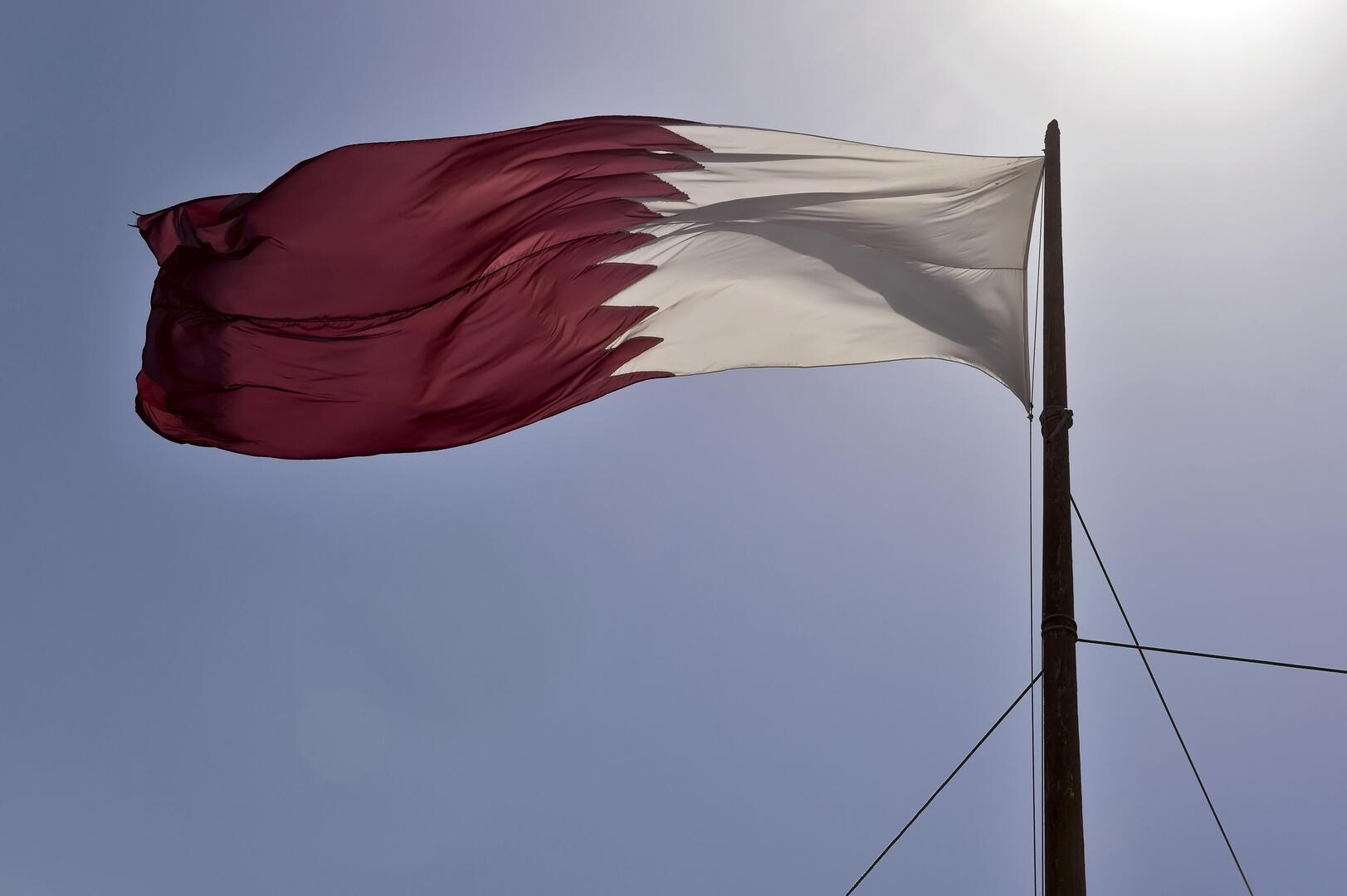 مقربون من برنياع يشيدون بوساطة قطر رغم الهجوم الإسرائيلي العنيف عليها