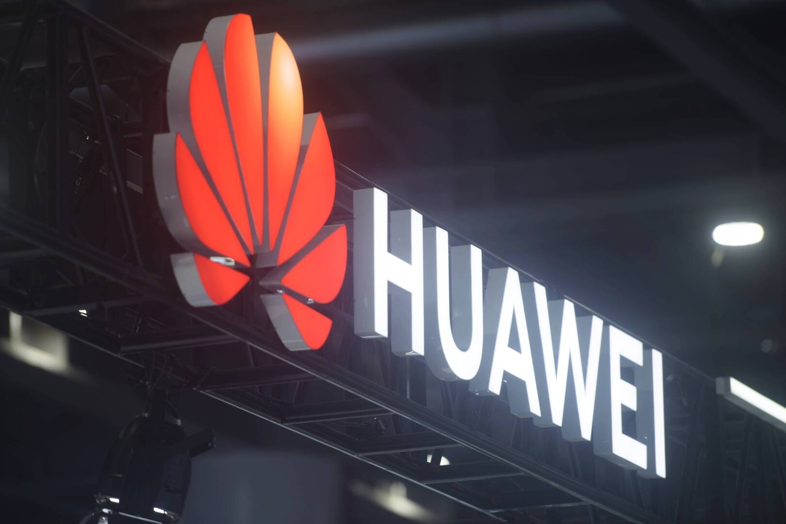 هواوي تعلن عن هاتف مجهز بمعالج Snapdragon