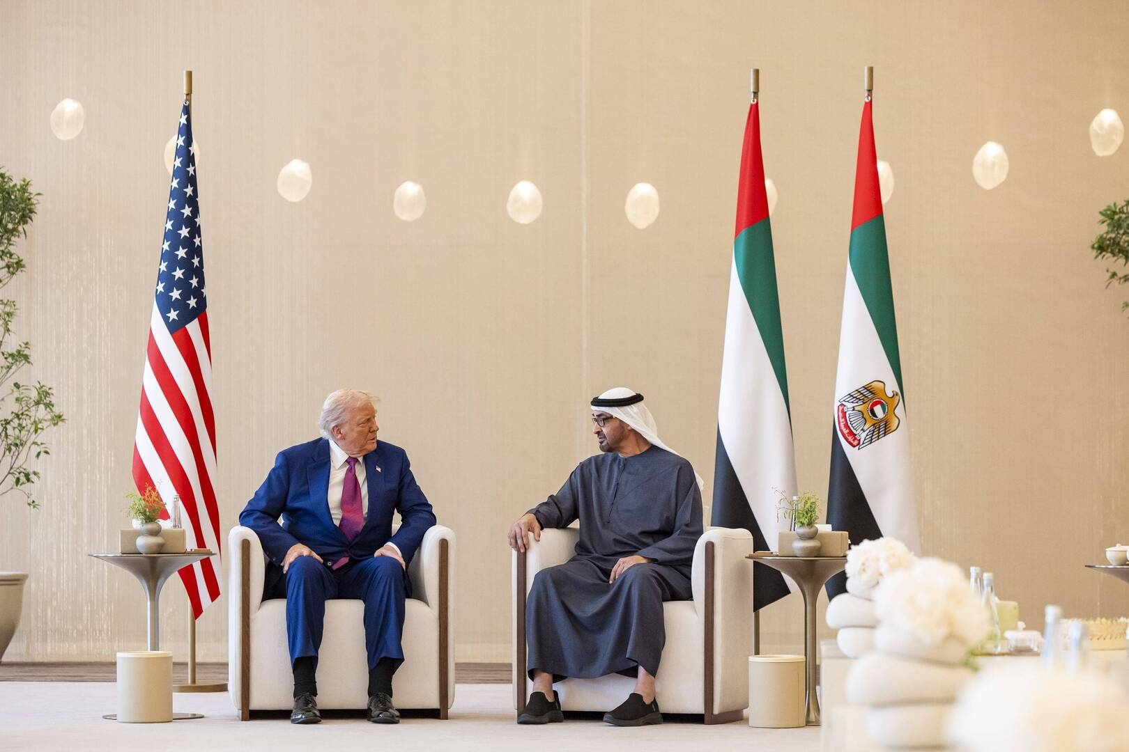 بحضور ترامب وبن زايد.. أبو ظبي تطلق المرحلة الأولى من مجمع الذكاء الاصطناعي