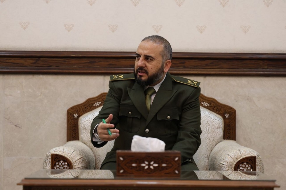 وزير الدفاع السوري يمهل 10 أيام لالتحاق ما تبقى من مجموعات عسكرية بالوزارة ويتوعد المخالفين