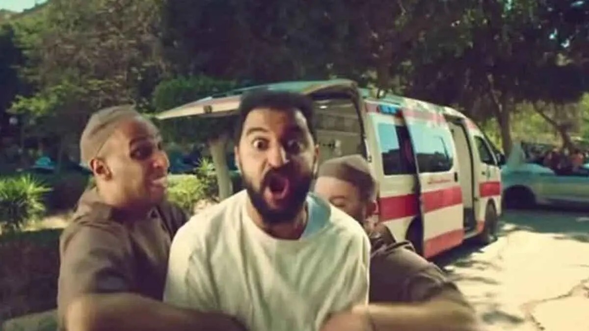 مصر.. نجيب ساويرس يعلق على أزمة إعلان الأهلي الجديد (صورة)