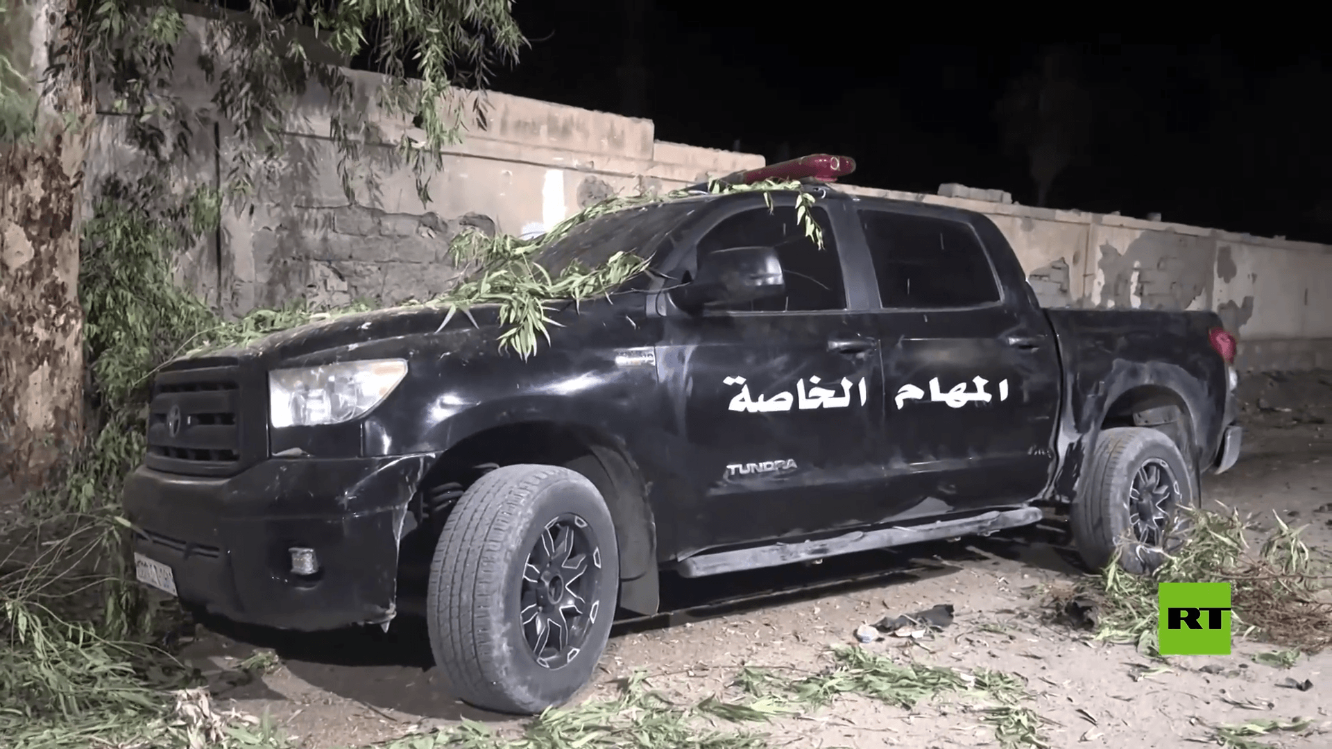 آثار انفجار قرب مخفر في محافظة دير الزور أودى بحياة 3 من عناصر الأمن