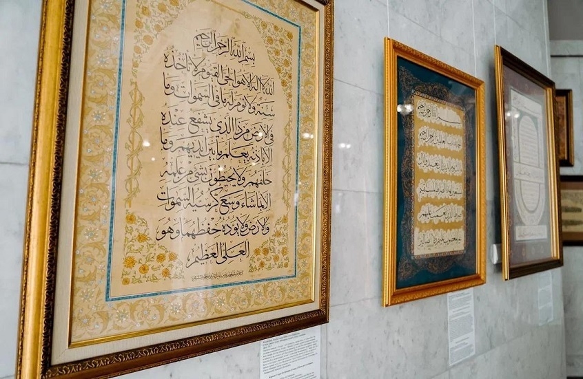 6 من أبرز خطاطي العراق يشاركون في معرض "رحلة الحرف العربي من العراق إلى روسيا" في قازان