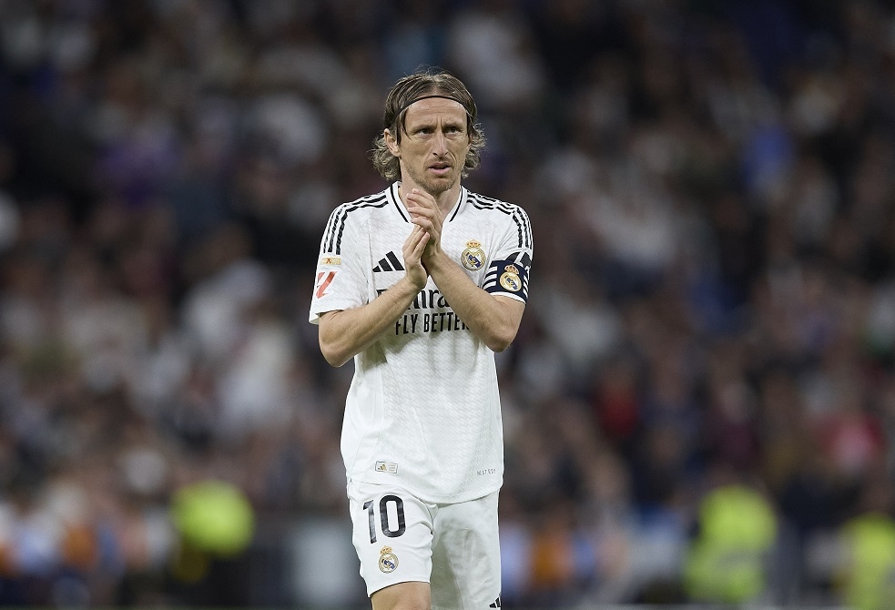 حان وقت الوداع.. مودريتش يوجه رسالة مؤثرة لجماهير ريال مدريد