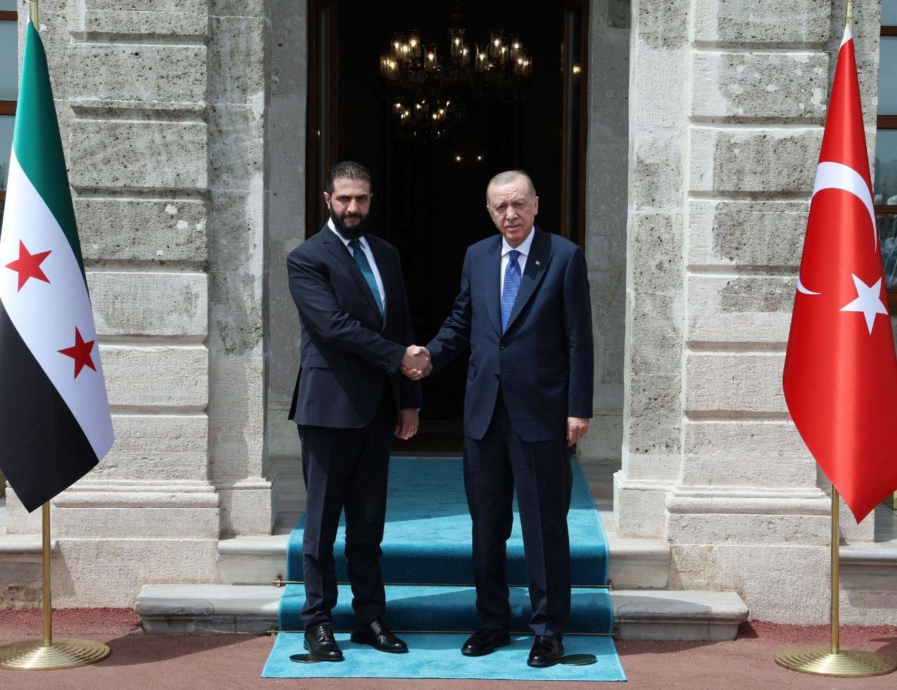 أردوغان يلتقي الشرع في إسطنبول