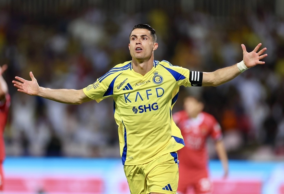 مفاجأة.. الهلال يتوصل إلى اتفاق نهائي مع رونالدو!.. فيديو