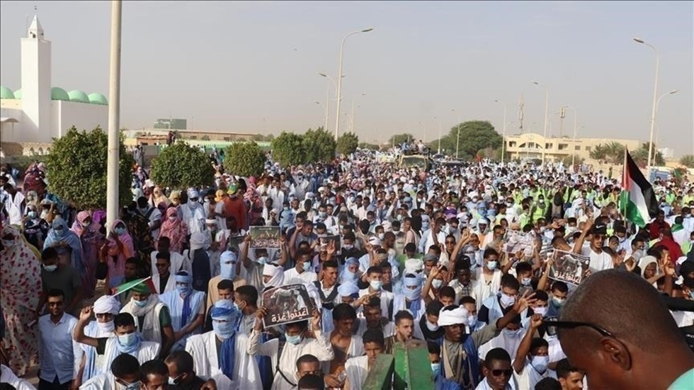 عشرات آلاف الموريتانيين يشاركون في مسيرة منددة بالحرب في غزة