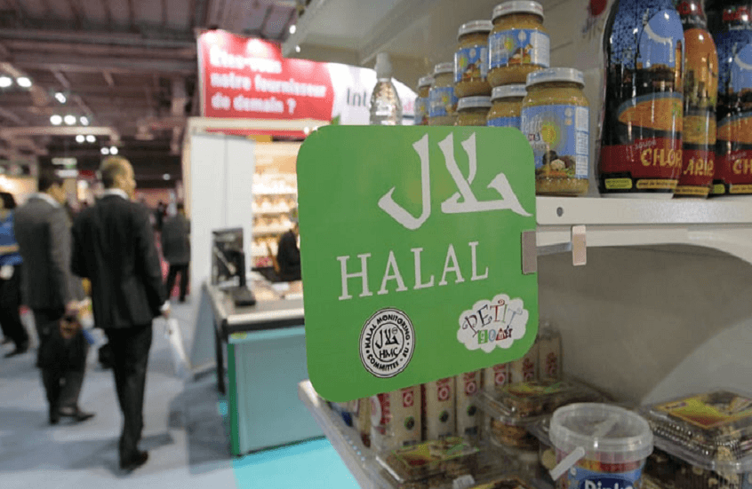 مصر.. توضيح حكومي بعد جدل إعفاء منتجات غذائية أمريكية من شهادة "حلال"