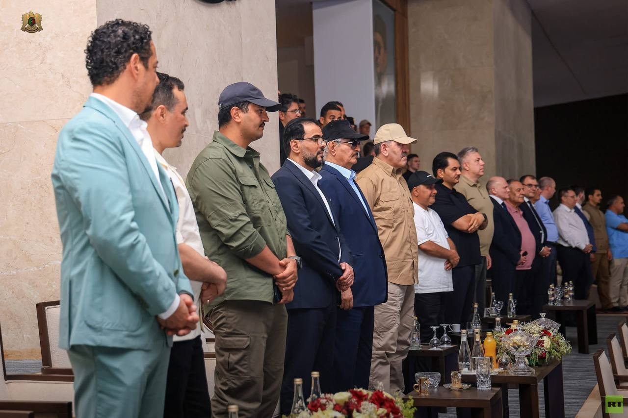 نائب وزير الدفاع الروسي يشارك في احتفالات الكرامة ببنغازي بدعوة من حفتر