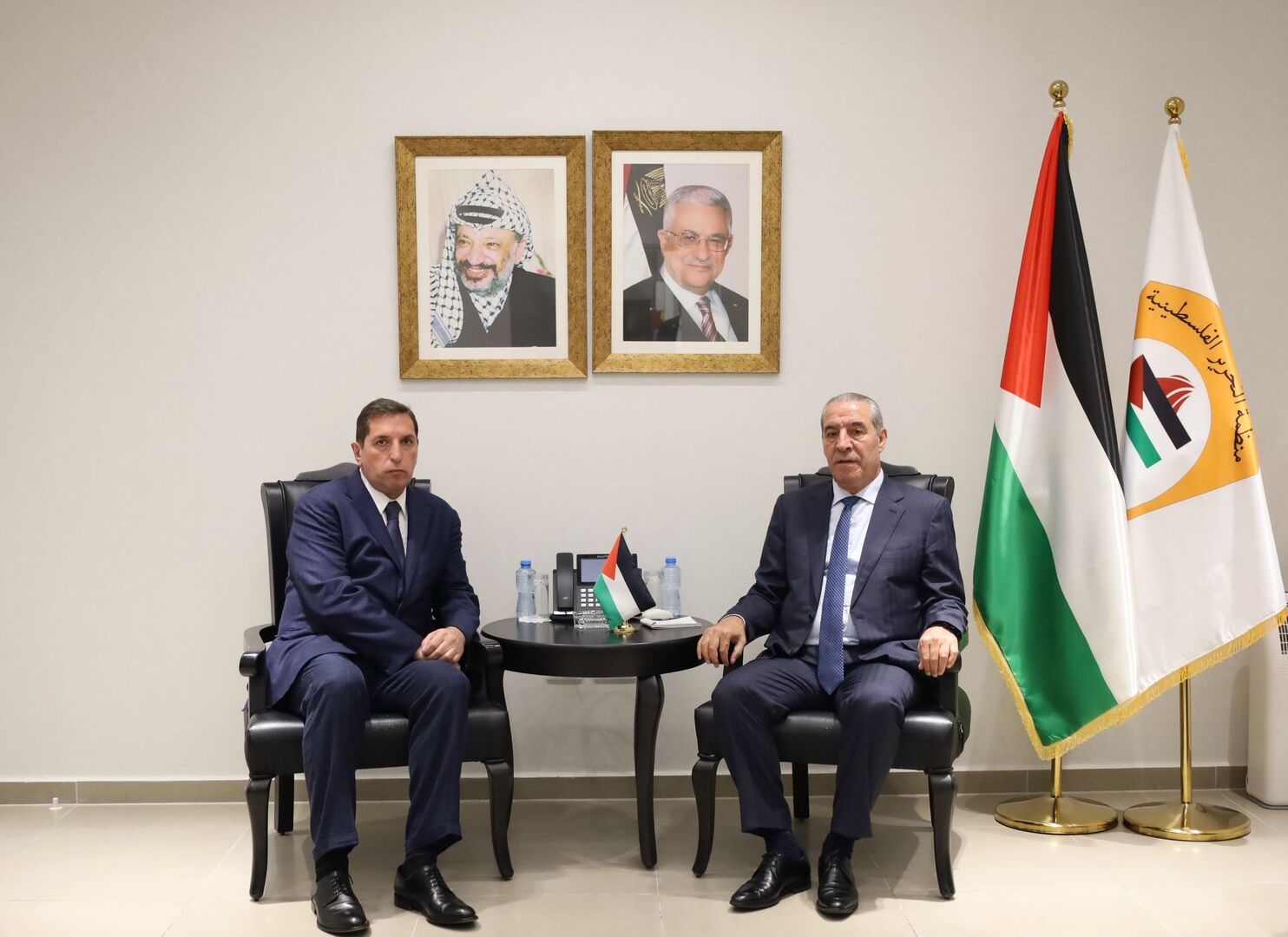 حسين الشيخ يستقبل ممثل الخارجية الروسية في عملية السلام في الشرق الأوسط