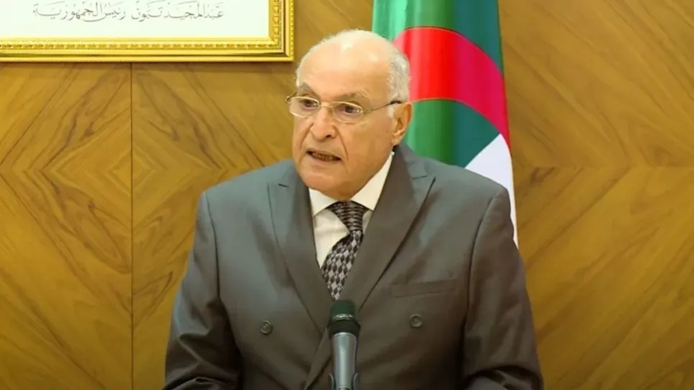 وزير الخارجية الجزائري: لن نسمح بالعبث في أمن واستقرار جوارنا