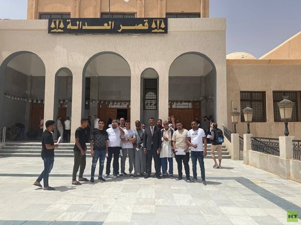 الخارجية الليبية تعلن الإفراج عن 17 ليبيا من سجون الجزائر