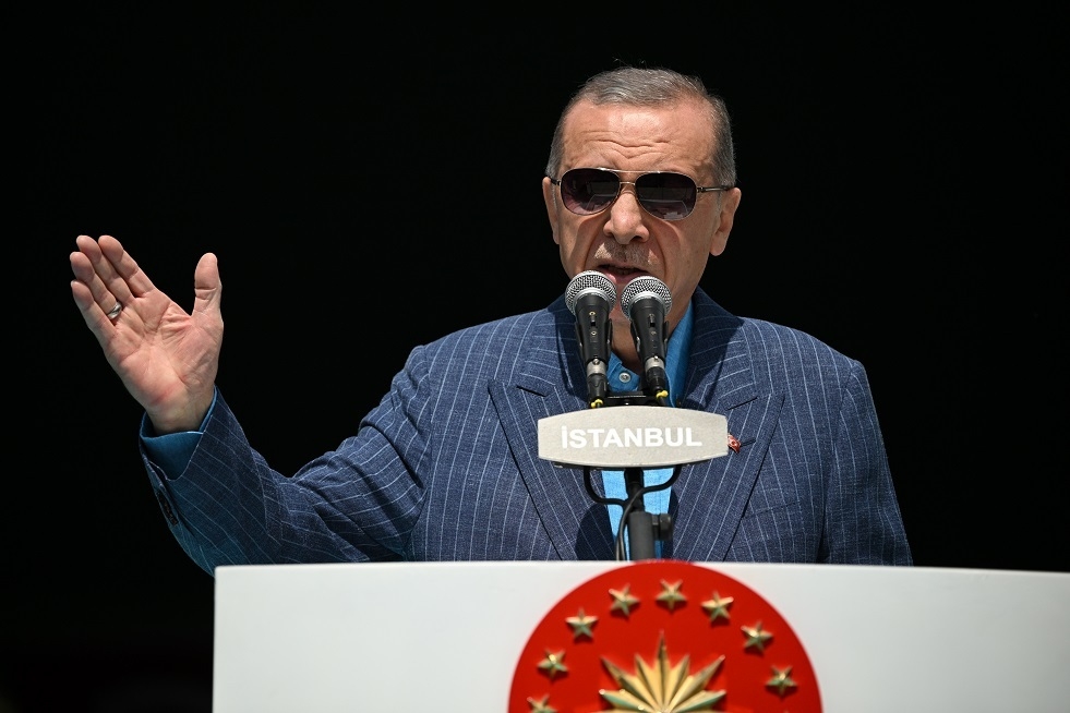 أردوغان يشيد بتصريحات لافروف بشأن السلام في أوكرانيا