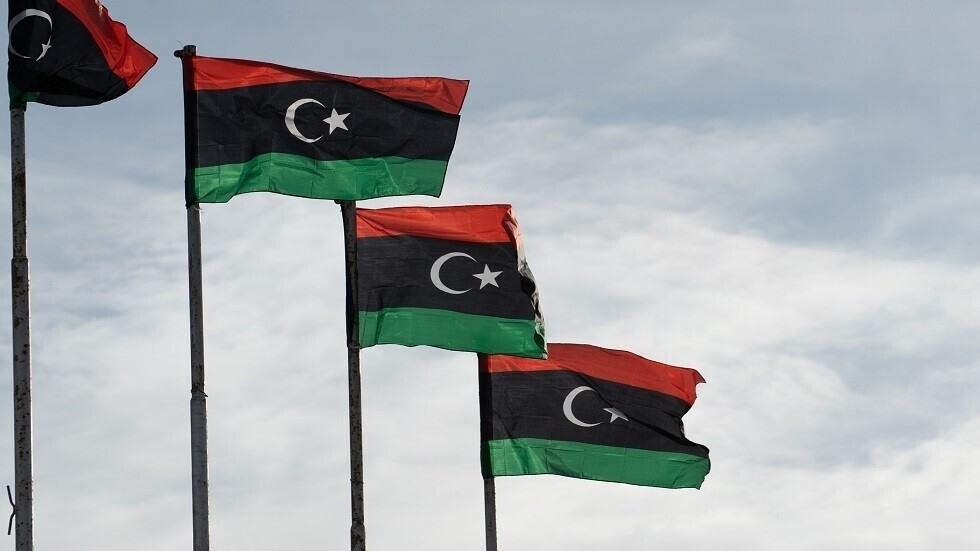 القاهرة تستضيف اجتماعا ثلاثيا لدول جوار ليبيا بحثا عن حل للأزمة