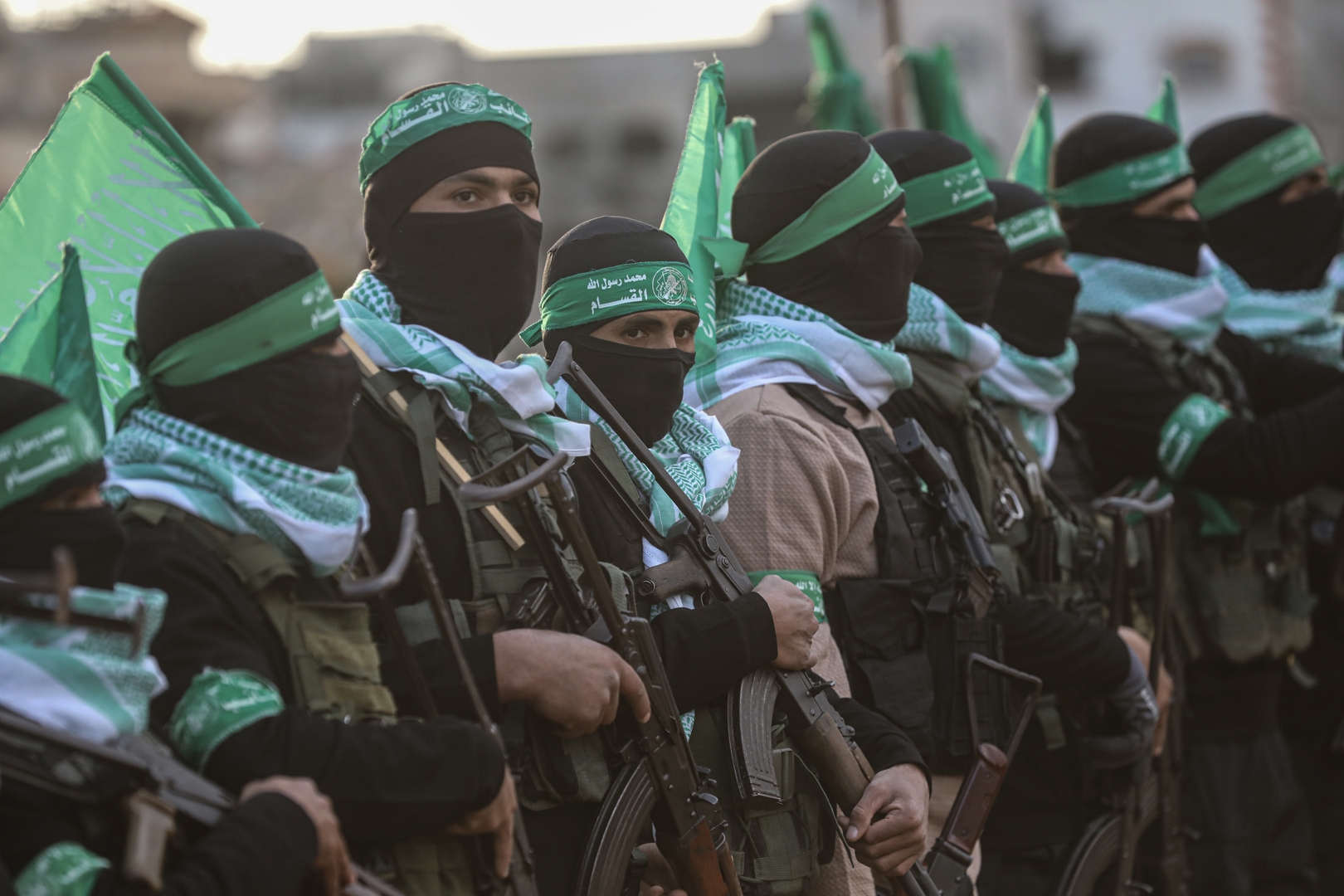 قيادي في "حماس" يكشف تفاصيل مثيرة "لانهيار مفاوضات" التهدئة في غزة