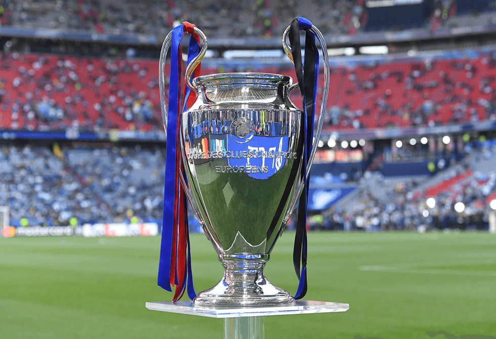 تعديل جديد في دوري الأبطال بعد خروج أرسنال وبرشلونة