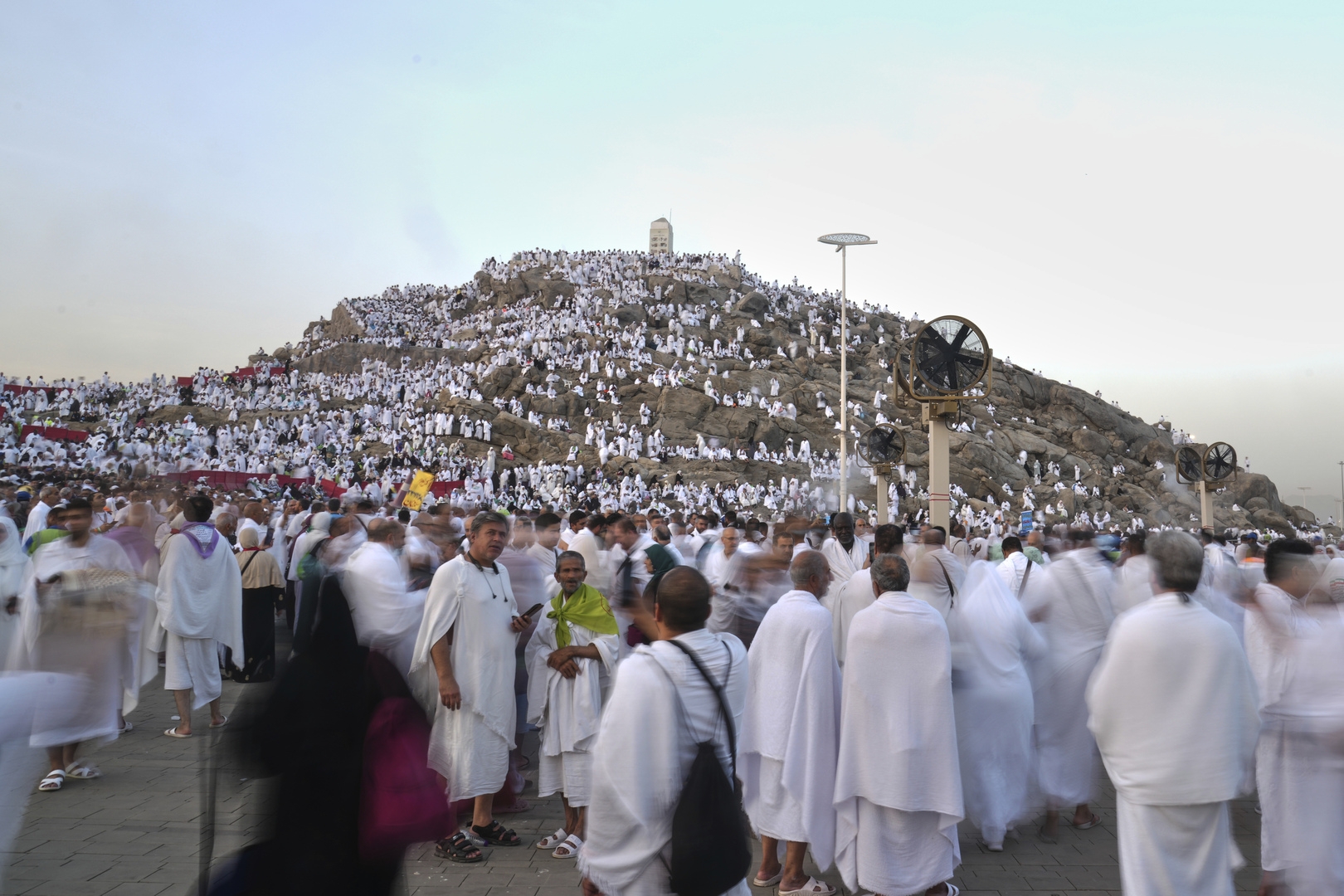 كم بلغ عدد الحجاج المسلمين لموسم الحج هذا العام؟