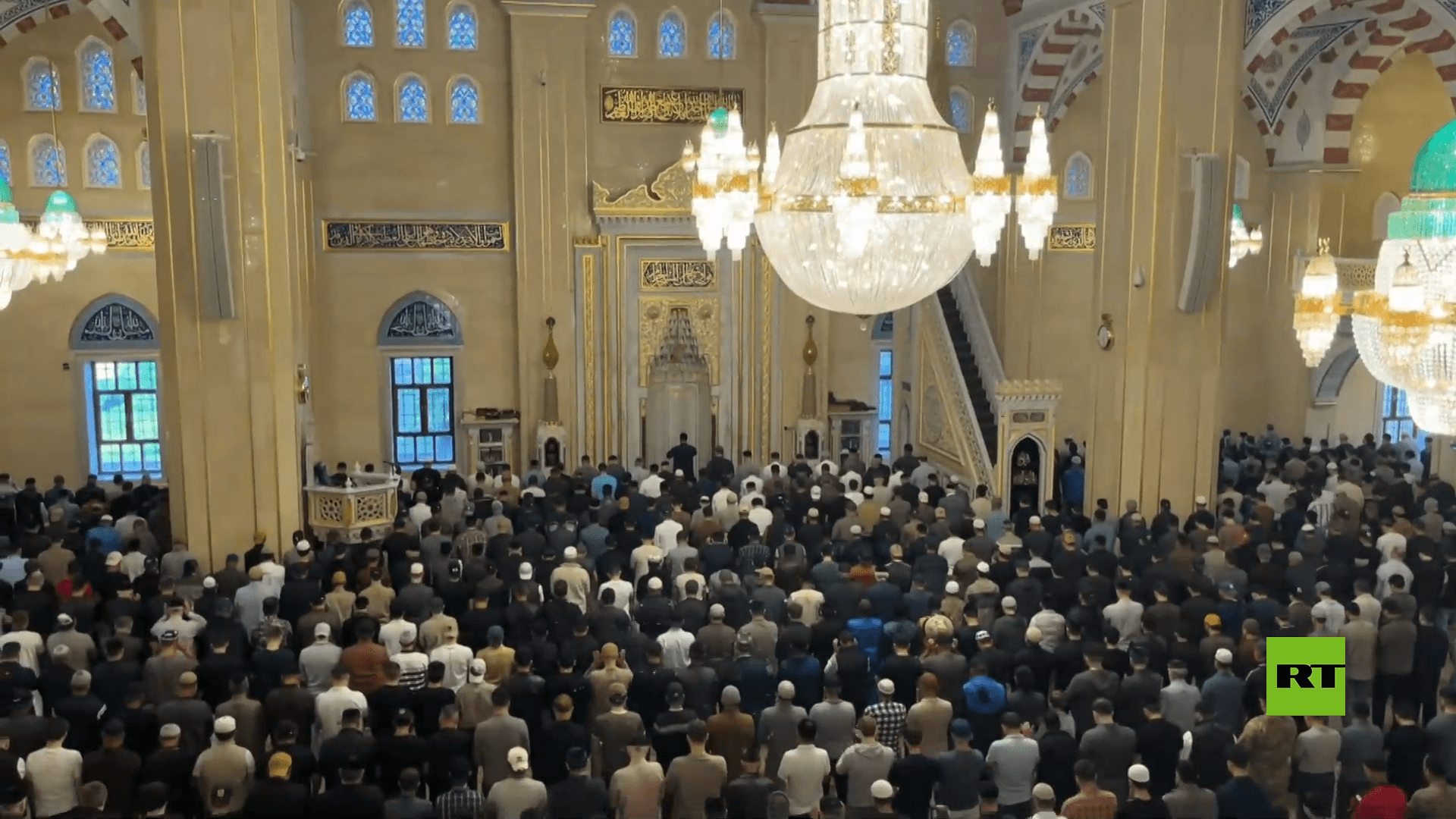 صلاة عيد الأضحى المبارك في مسجد "قلب الشيشان" في العاصمة غروزني