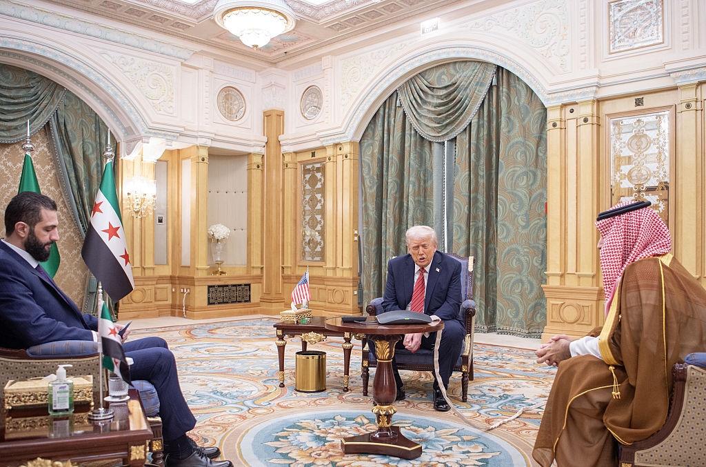 تقرير عبري عن أمر ستفعله الولايات المتحدة بموافقة الشرع لم يحدث على الإطلاق في تاريخ سوريا
