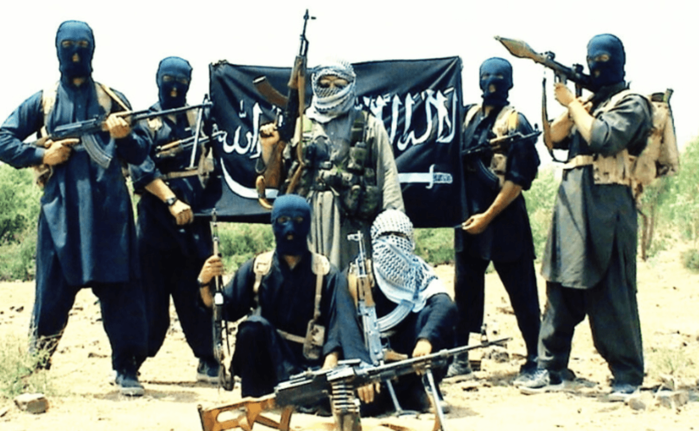 زعيم تنظيم "القاعدة" في اليمن يهدد ترامب وماسك وآخرين
