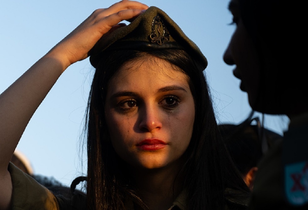 المزيد من المجندات الإسرائيليات على جبهة غزة لسد النقص في عدد الأفراد