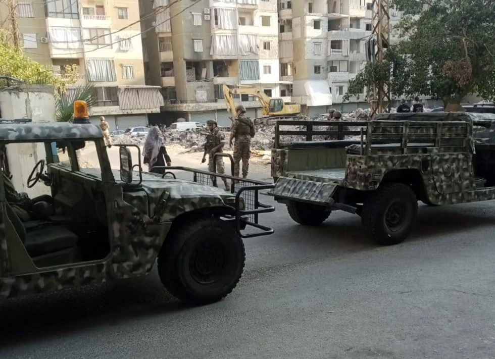 الجيش اللبناني يكشف على مواقع في ضاحية بيروت الجنوبية بطلب من لجنة المراقبة (فيديو)