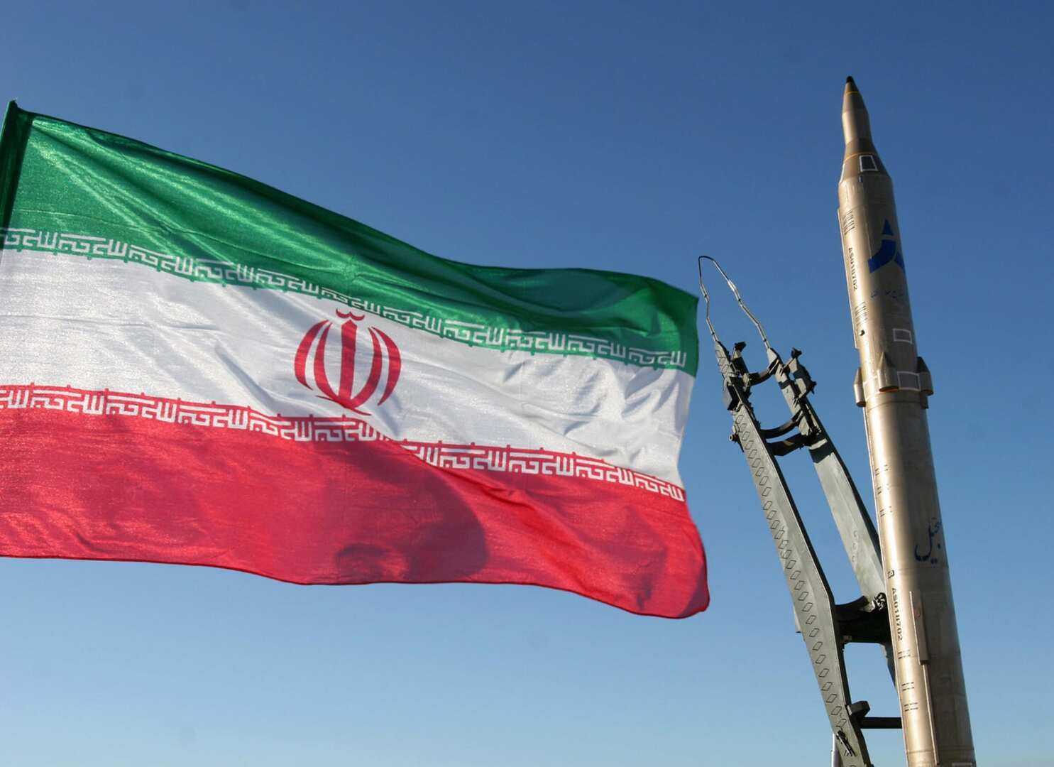 خبير محطات نووية يكشف مفاجأة بشأن امتلاك طهران للقنبلة الذرية