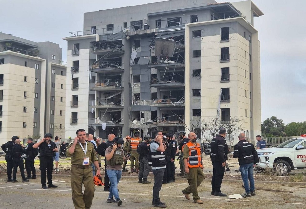 إسرائيل تعلن عن حصيلة جديدة للإصابات في سقوط صاروخ إيراني في بئر السبع