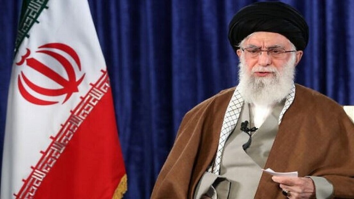 إيران تحدد شروطها للعودة إلى طاولة ترامب وتكشف رسائل أمريكية بشأن خامنئي
