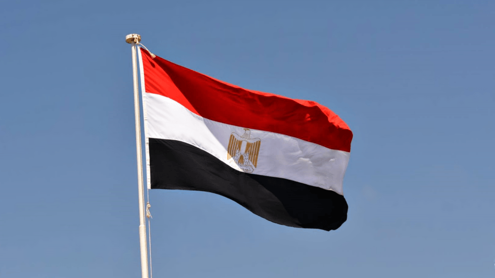 مصر.. مصدر أمني يكشف مزاعم الإخوان بشأن ترحيلات النزلاء ويؤكد الالتزام حقوق الإنسان