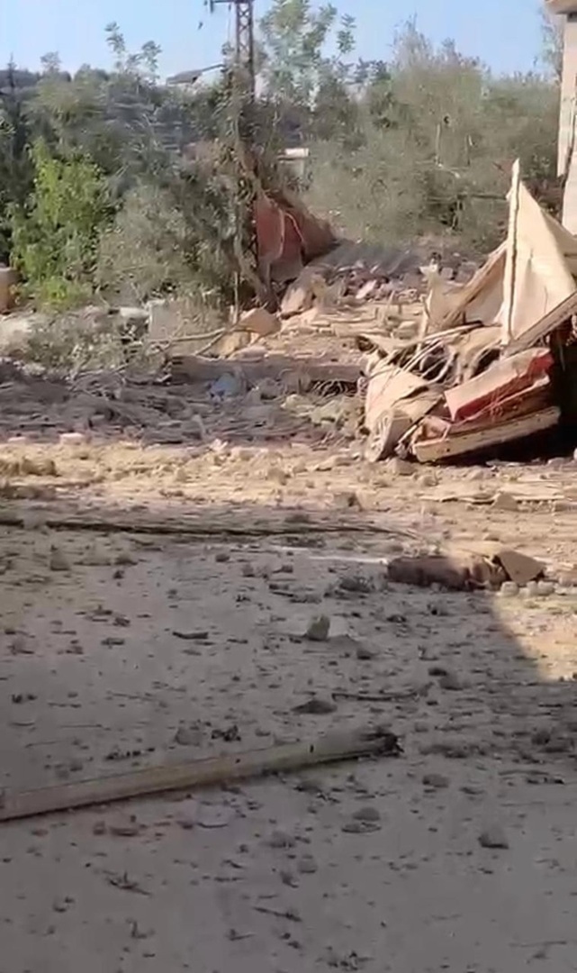 قوة إسرائيلية تتوغل إلى كفركلا في جنوب لبنان وتفجّر أحد المنازل (فيديو)