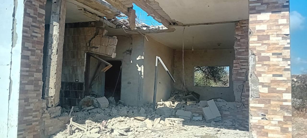 الجيش الإسرائيلي يستهدف منزلا في جنوب لبنان بقذيفة مدفعية (فيديو)