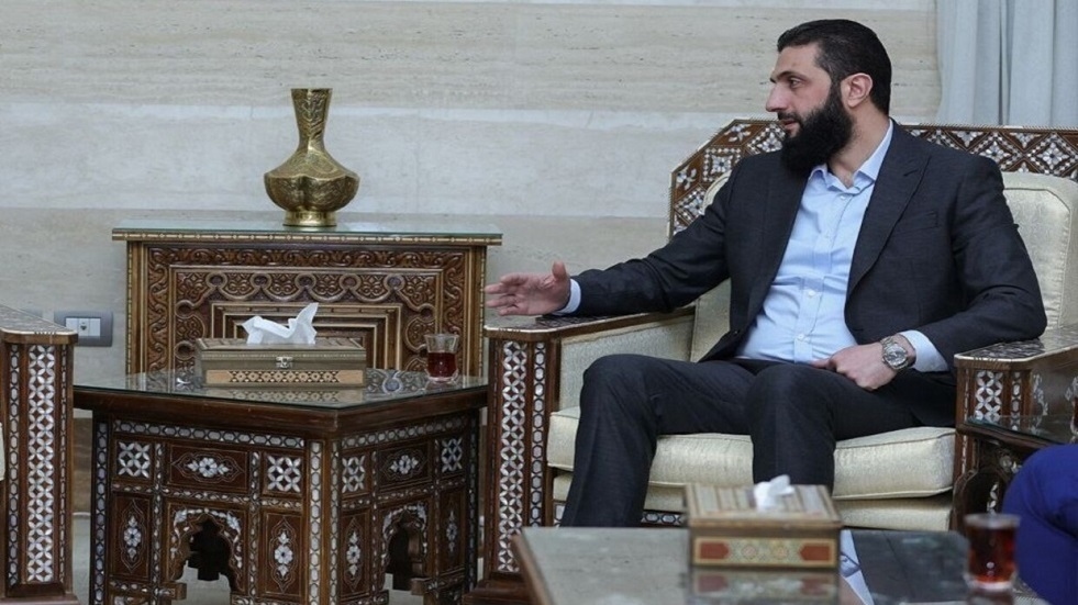 سوريا.. "العصائب الحمراء" تهدد نتنياهو بأنهار من دماء إذا استهدفت إسرائيل الشرع