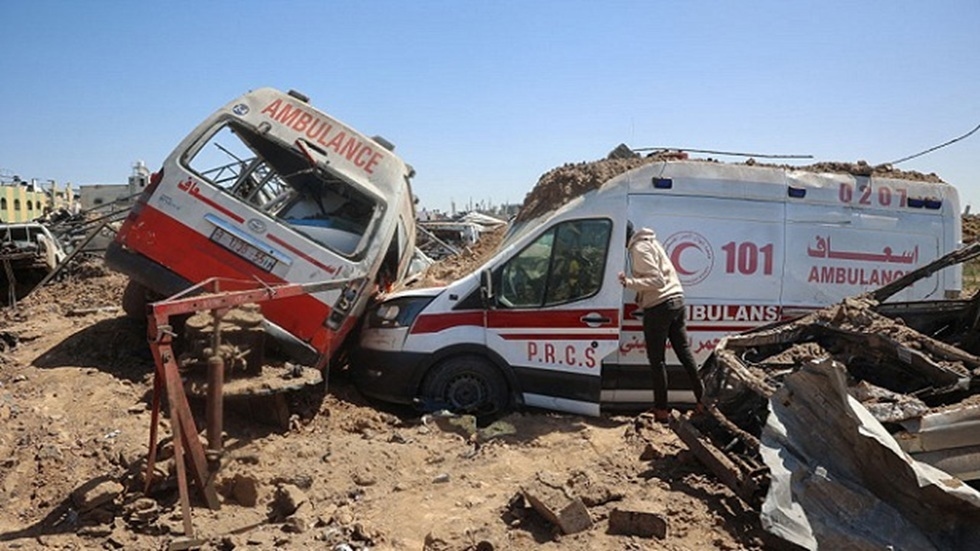 مدير مجمع الشفاء بغزة: نفاد المواد الطبية والوقود في المستشفيات وإغلاقها بشكل كامل