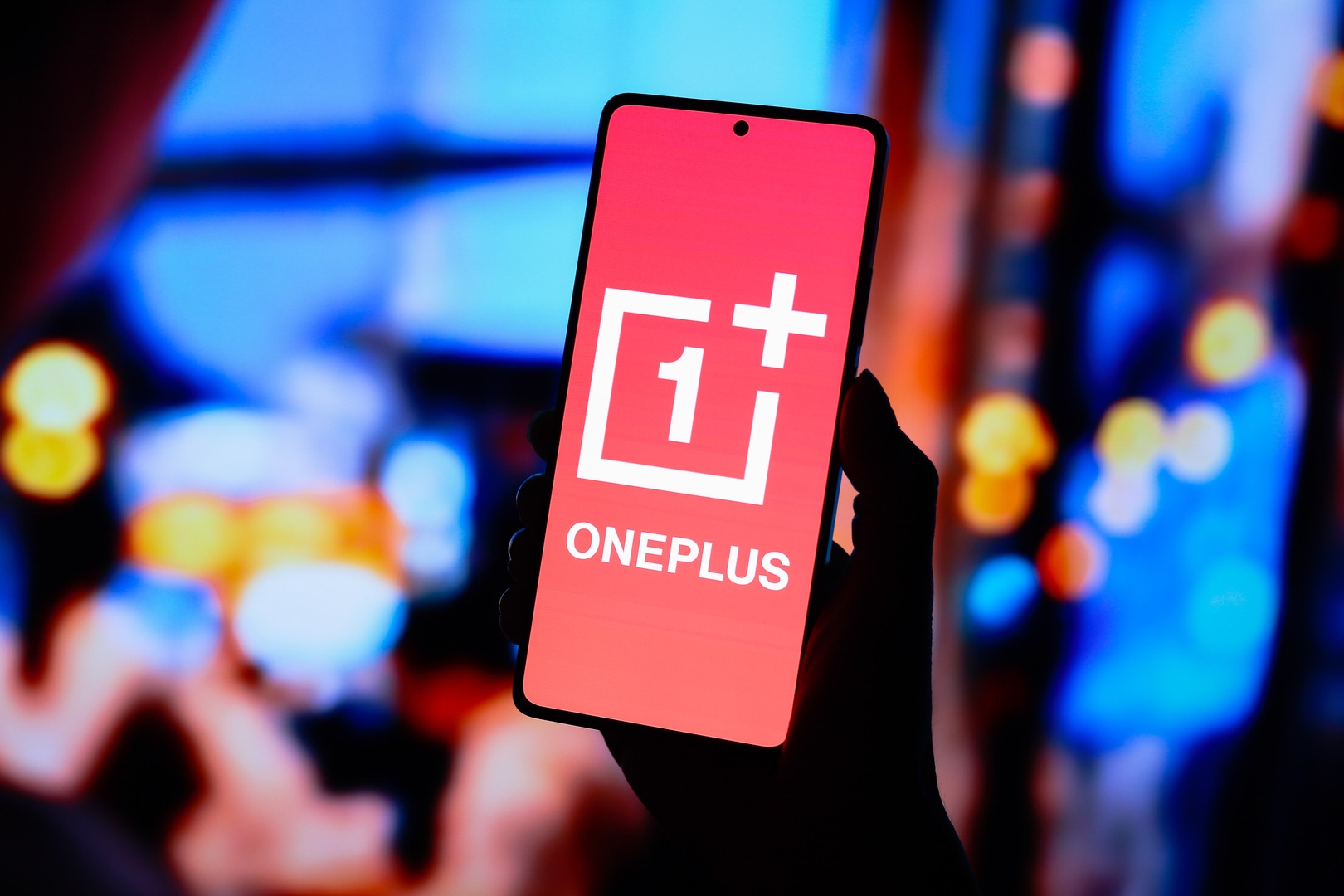 OnePlus تطرح أحدث هواتفها بمواصفات ممتازة